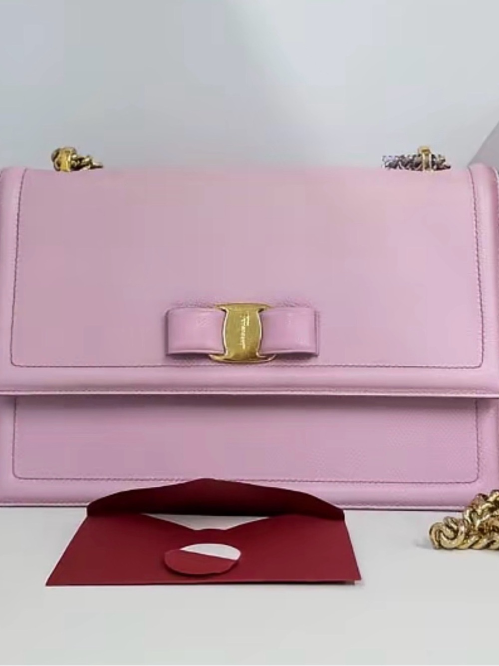 Salvatore Ferragamo Pink Leather Shoulder Bag with Gold Bow Clasp